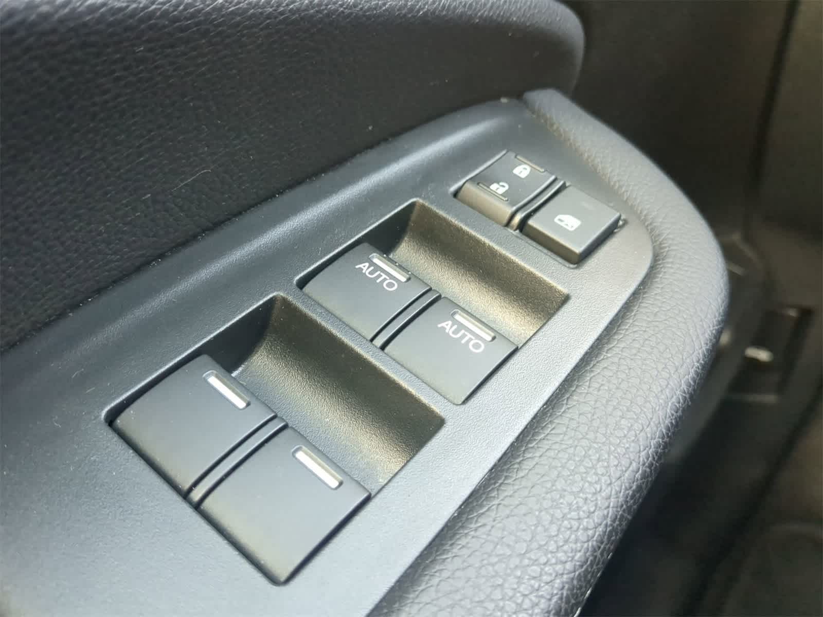Thumbnail: 2022 Honda Passport - 22