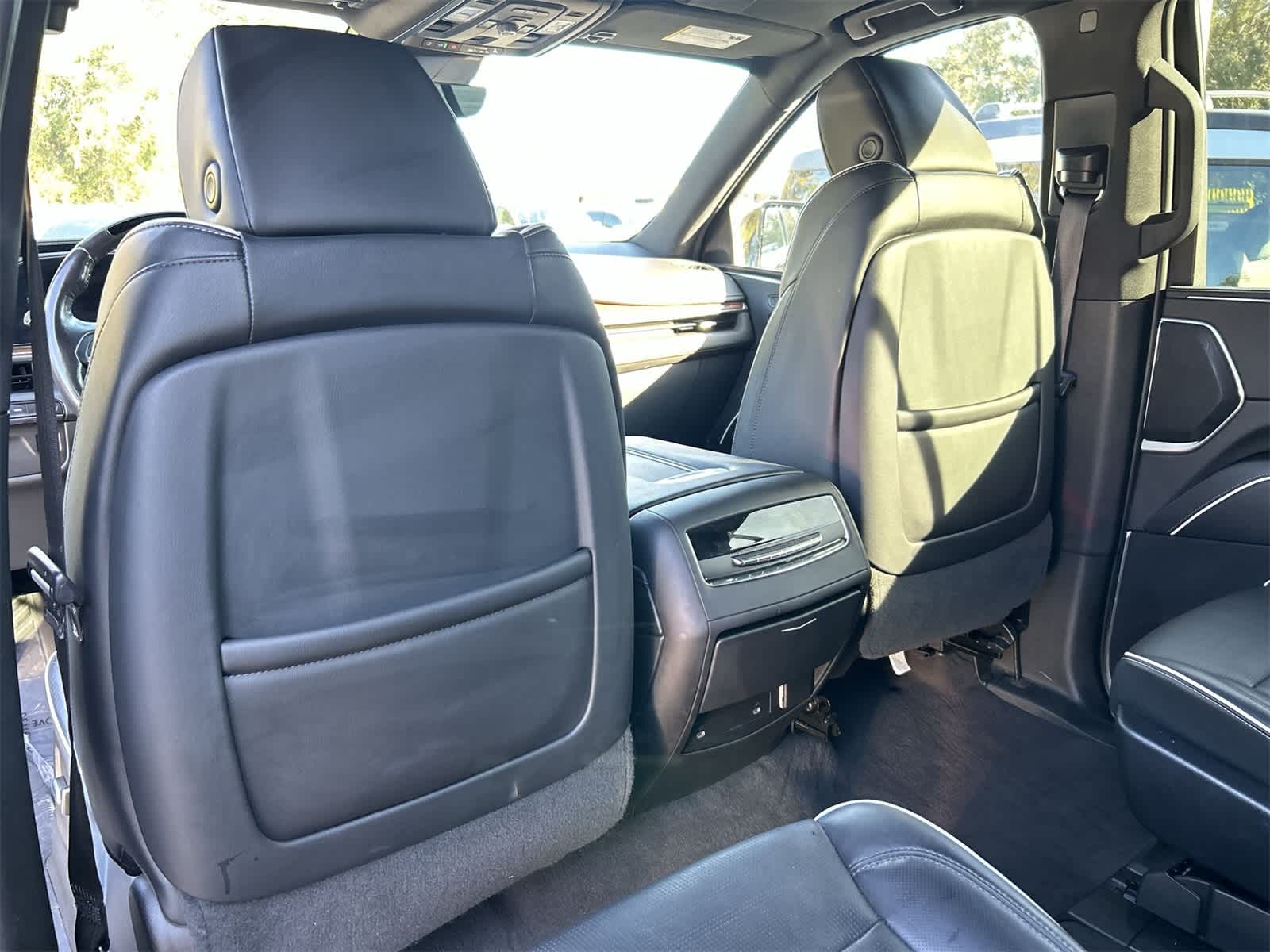 Thumbnail: 2023 Cadillac Escalade - 12