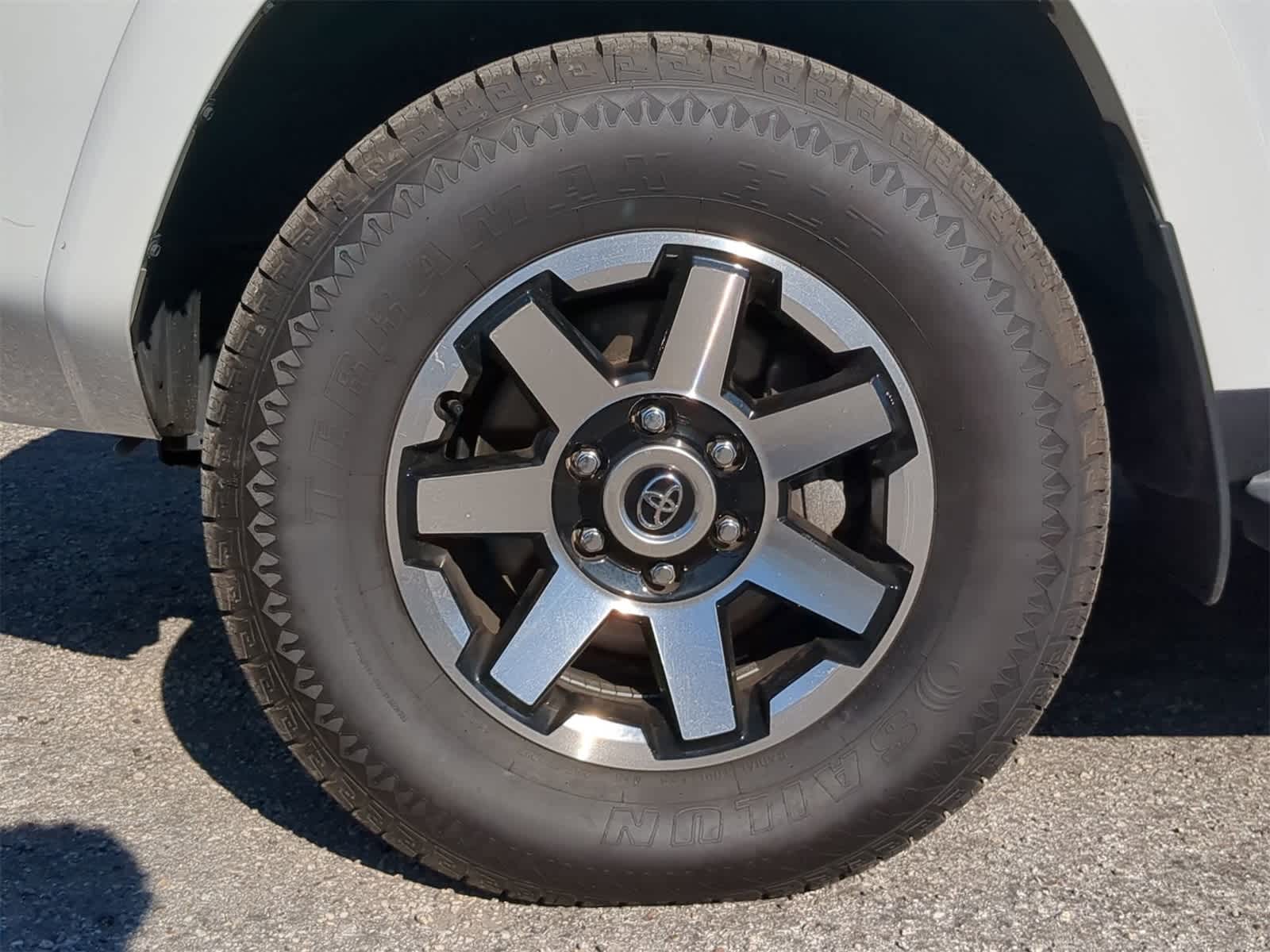Thumbnail: 2024 Toyota 4Runner - 11