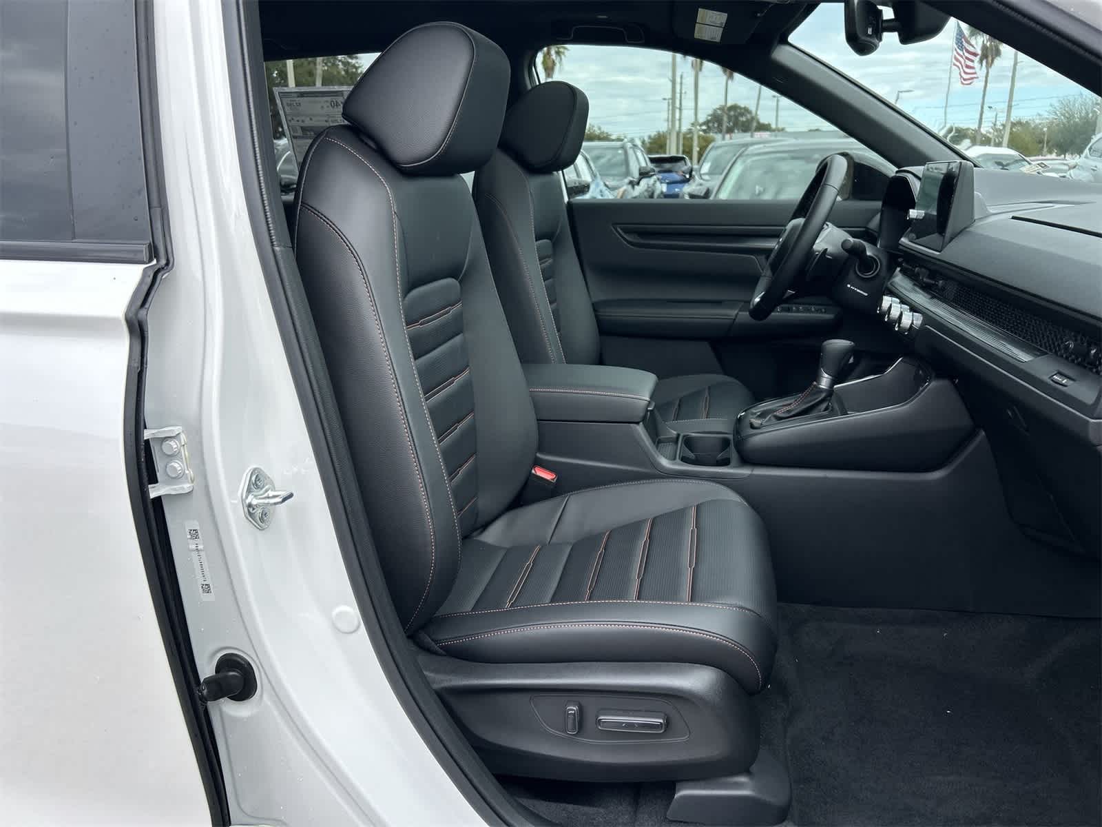 Thumbnail: 2026 Honda CR-V - 14