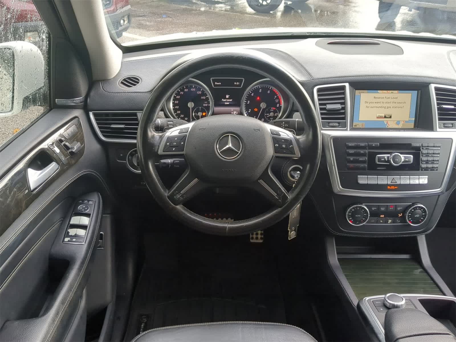Thumbnail: 2015 Mercedes-Benz M-Class - 15