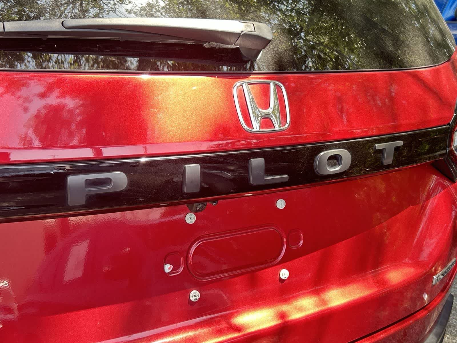 Thumbnail: 2024 Honda Pilot - 8