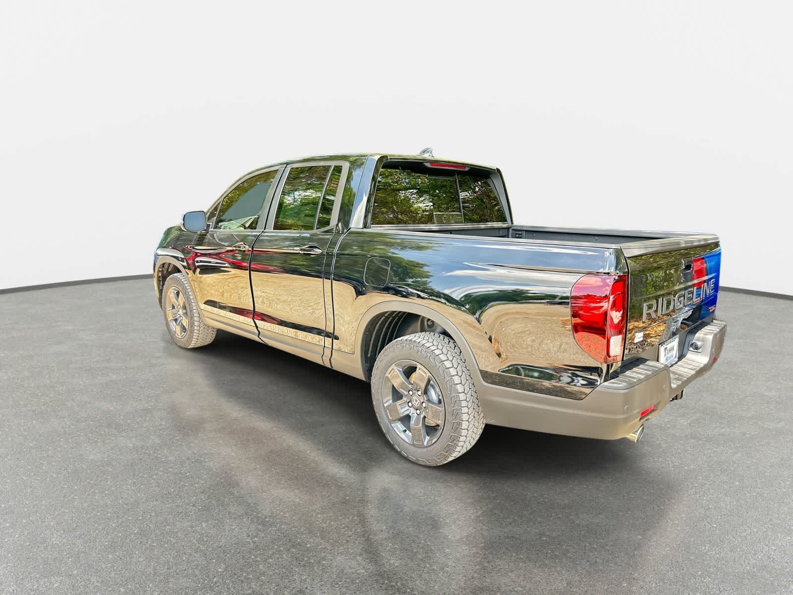 Thumbnail: 2026 Honda Ridgeline - 6