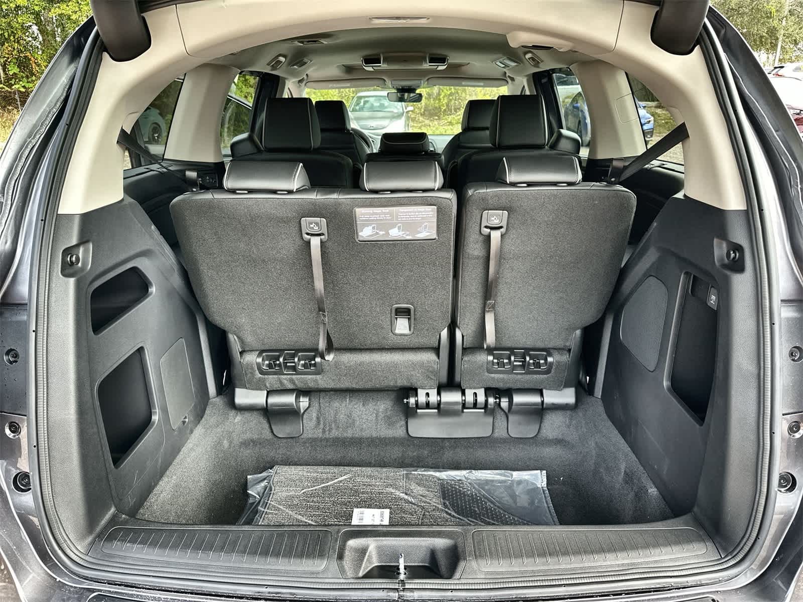 Thumbnail: 2026 Honda Odyssey - 19