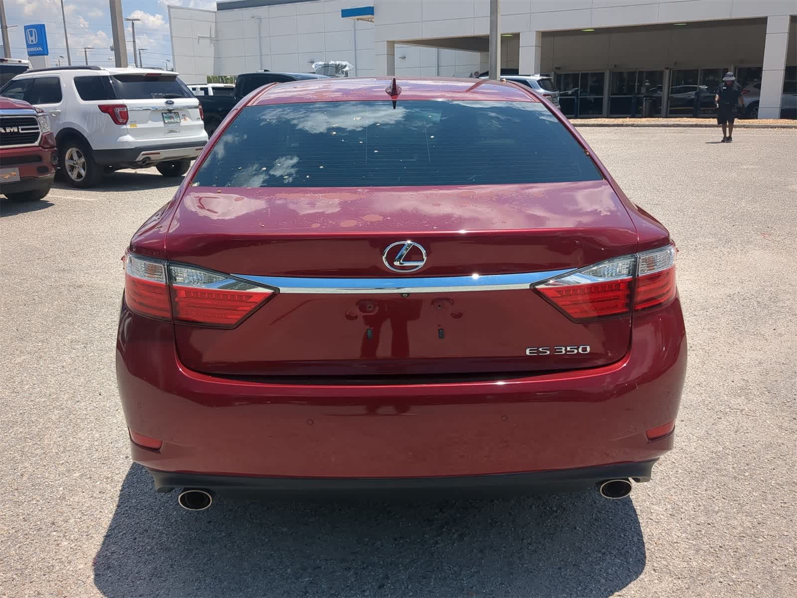 Thumbnail: 2015 Lexus ES - 5