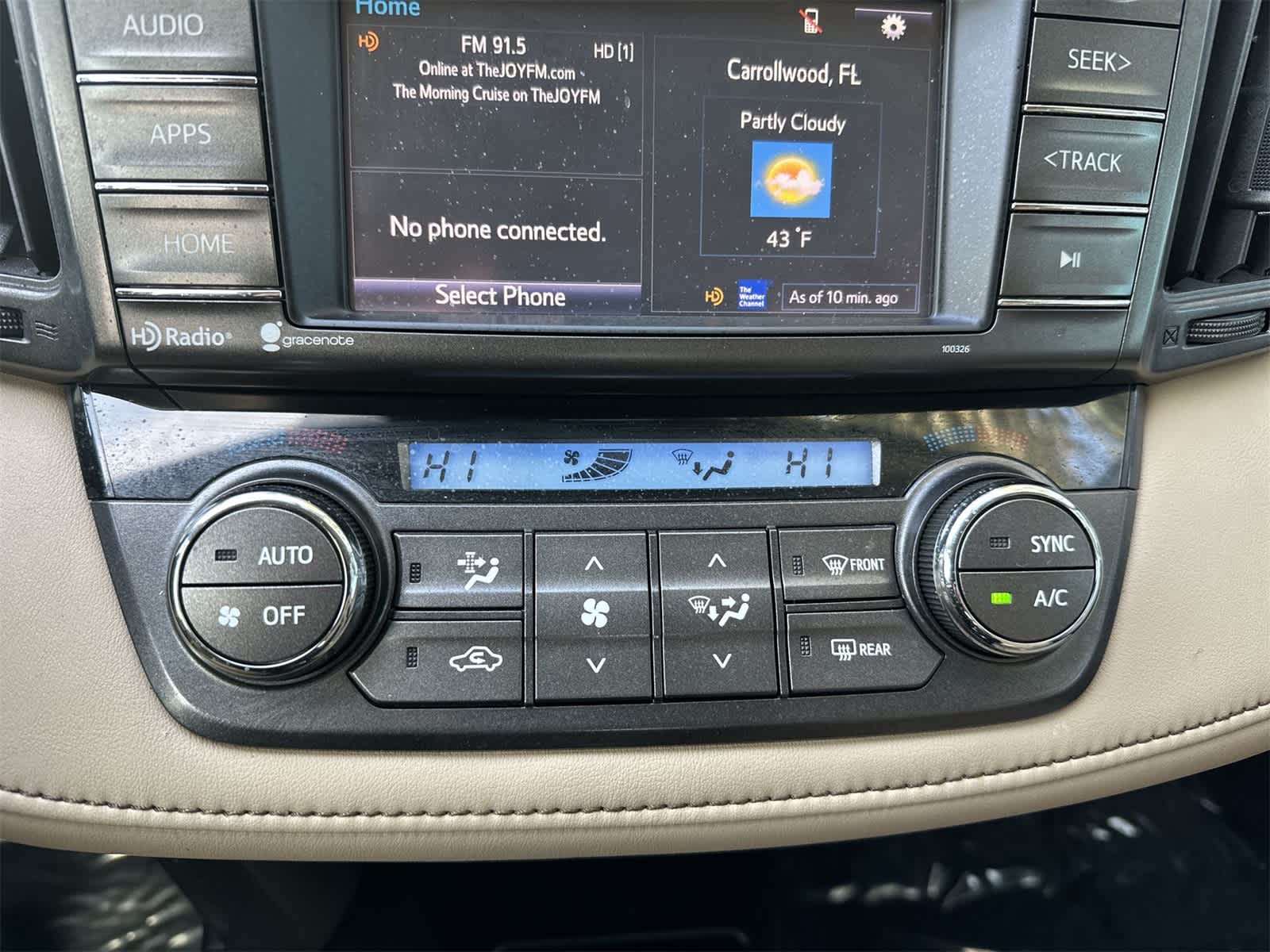 Thumbnail: 2015 Toyota RAV4 - 9