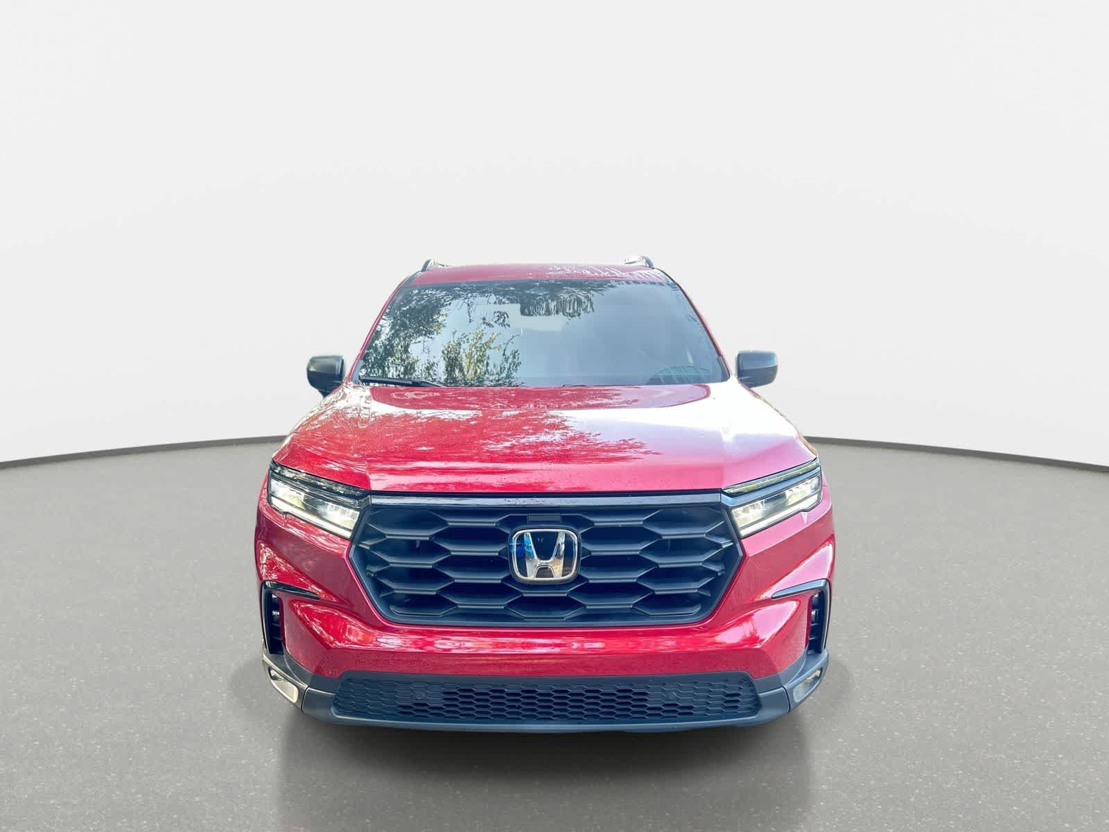 Thumbnail: 2023 Honda Pilot - 3