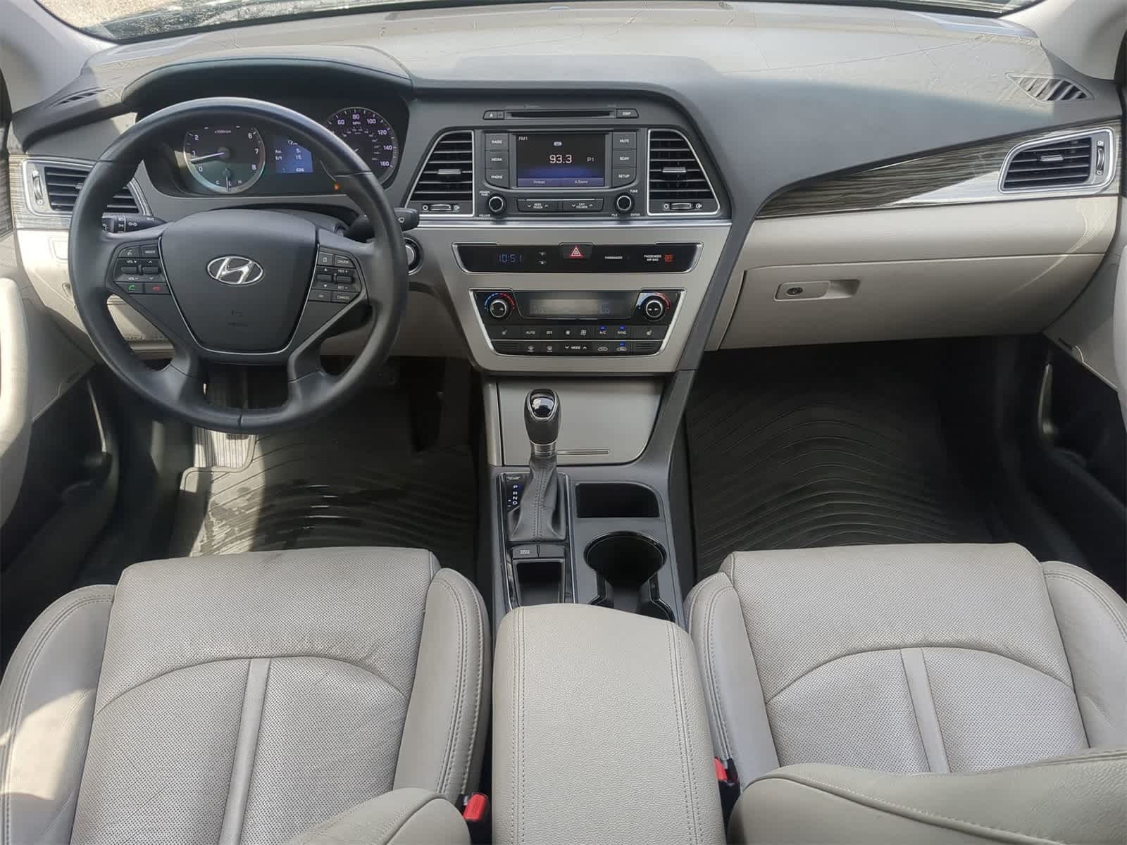 Thumbnail: 2015 Hyundai Sonata - 14
