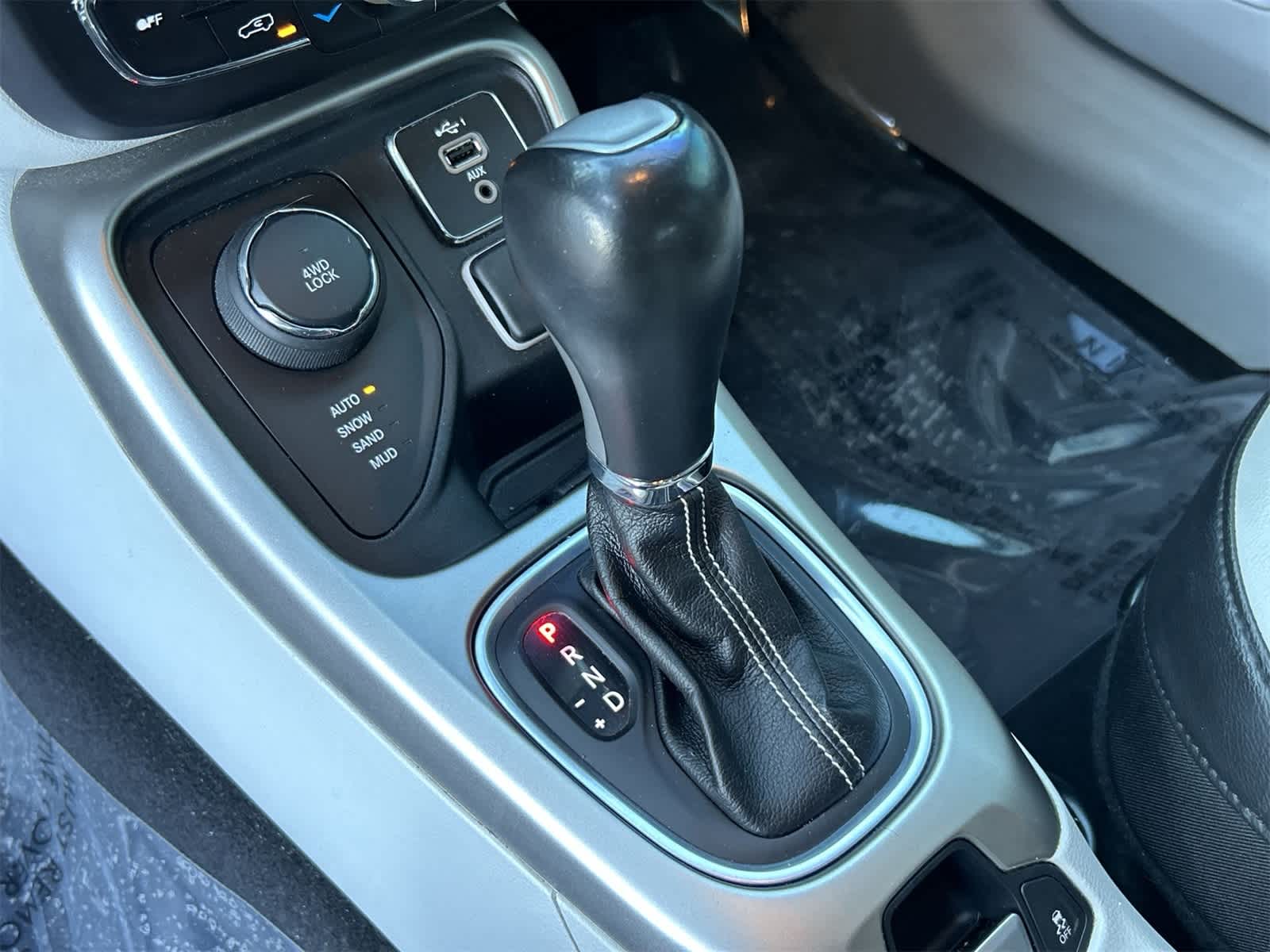 Thumbnail: 2019 Jeep Compass - 17