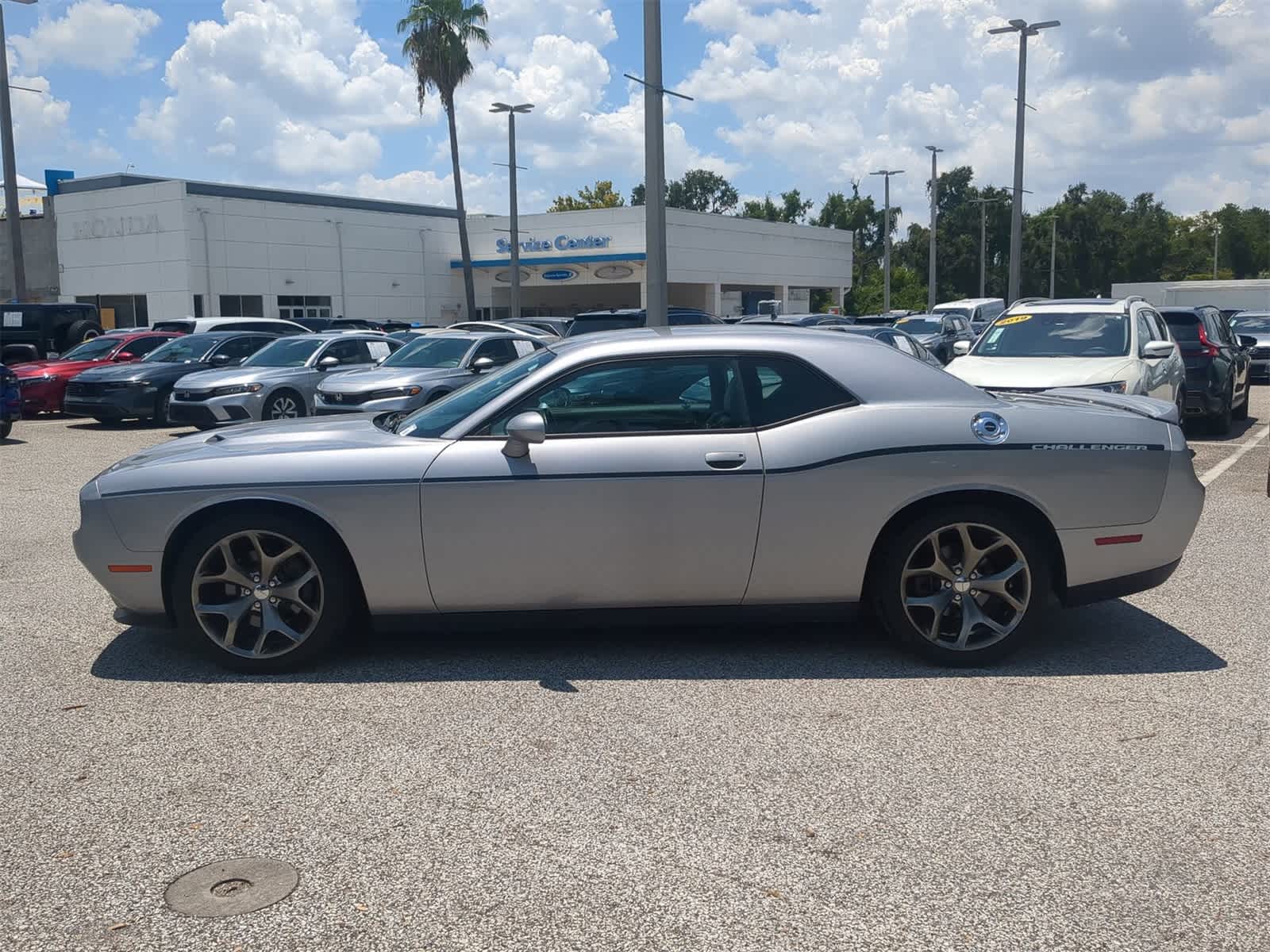 Thumbnail: 2016 Dodge Challenger - 3