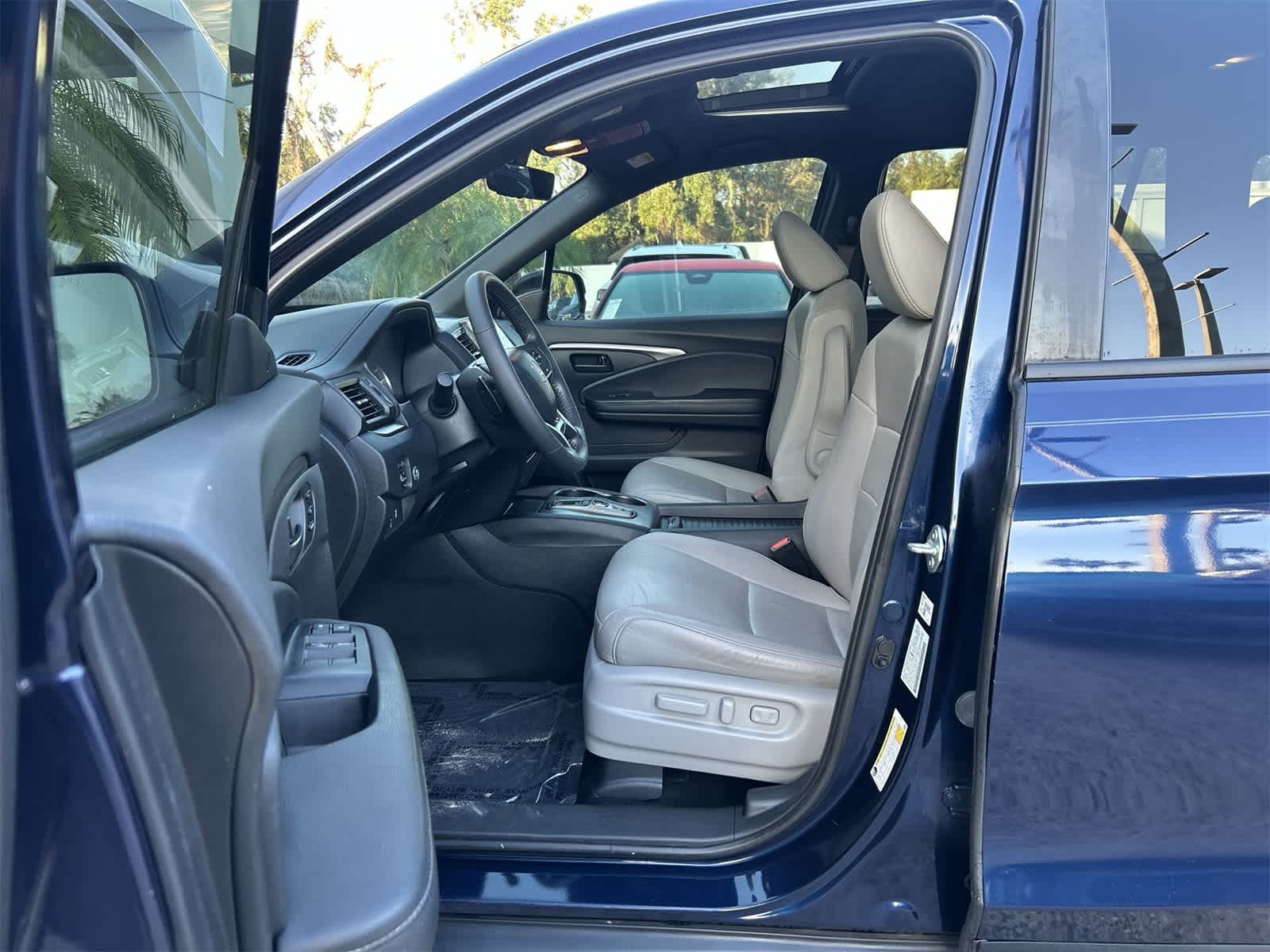 Thumbnail: 2022 Honda Passport - 2