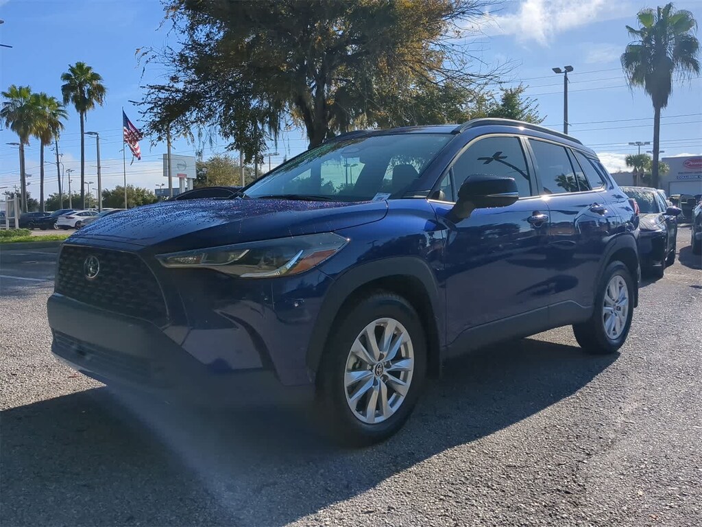 Used 2025 Toyota Corolla Cross LE SUV