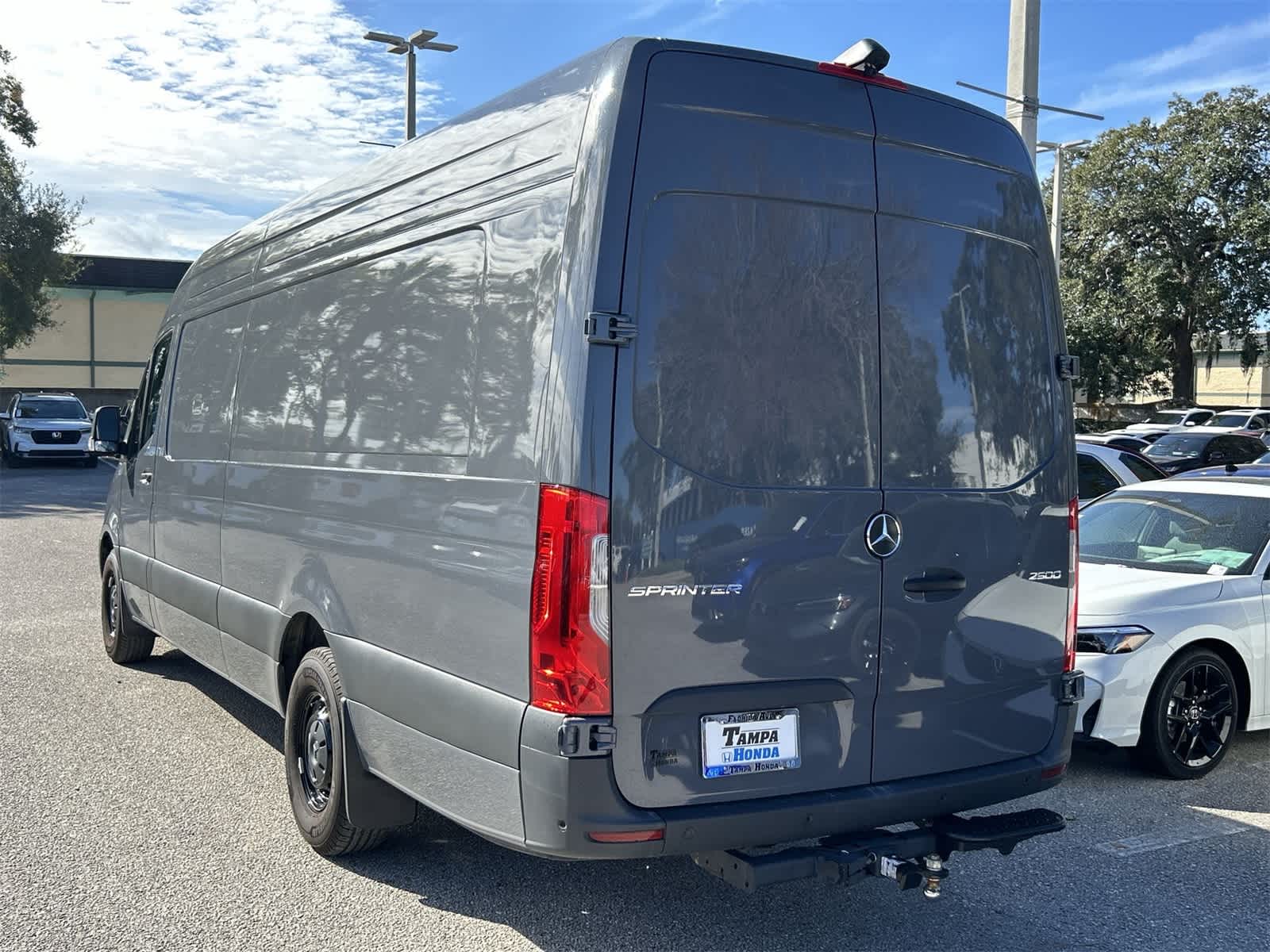 Thumbnail: 2024 Mercedes-Benz Sprinter - 4