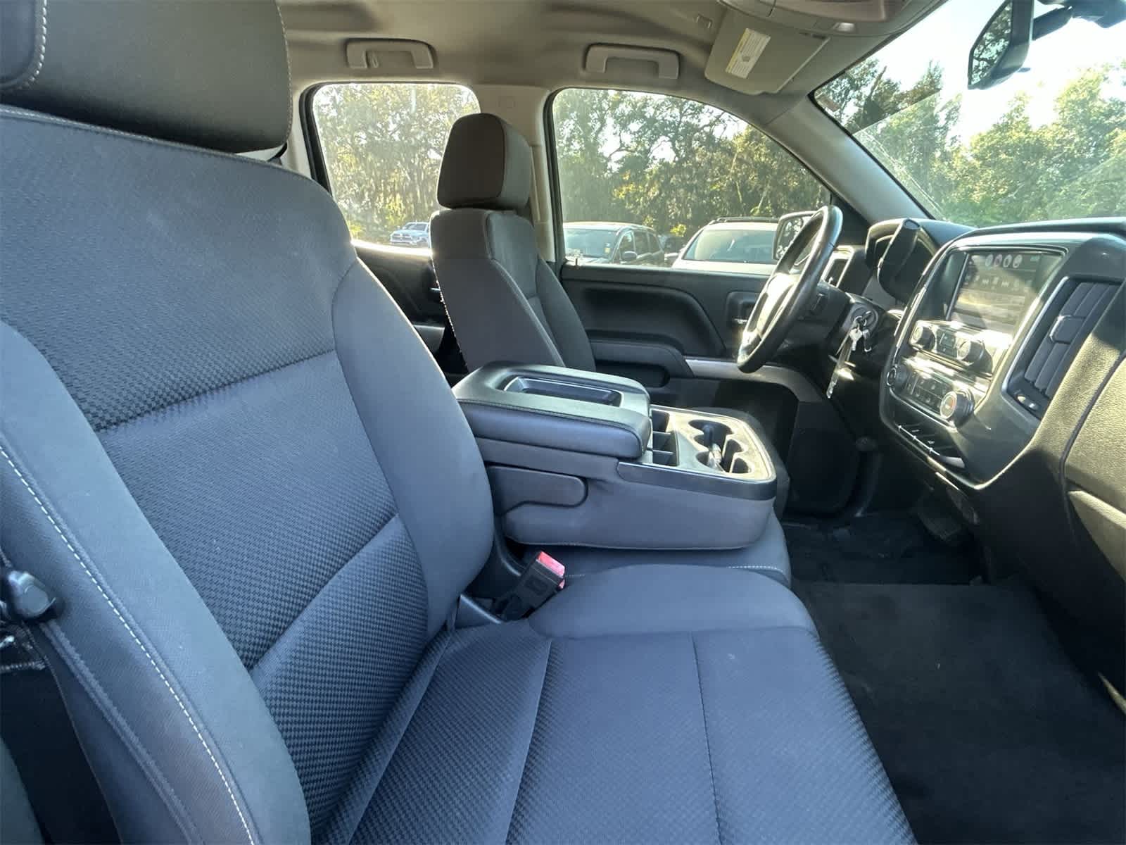 Thumbnail: 2018 Chevrolet Silverado 1500 - 14