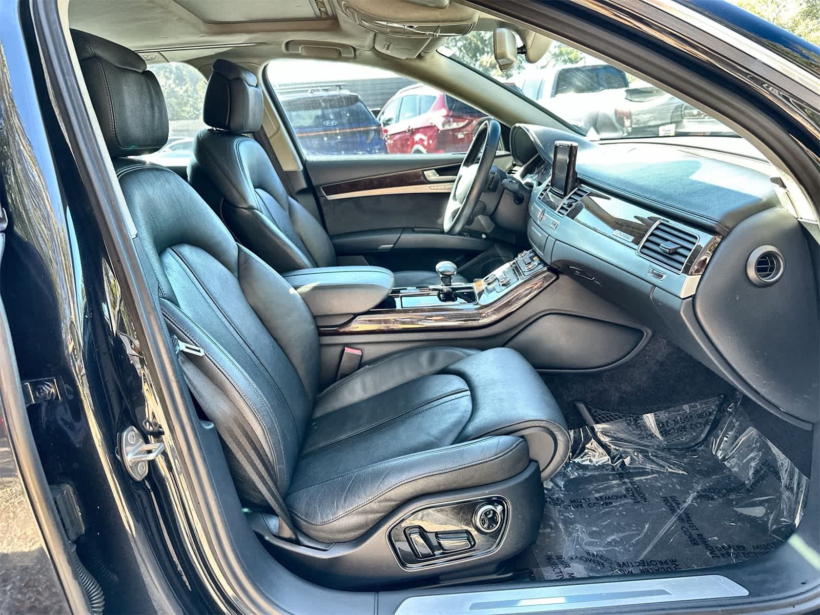 Thumbnail: 2015 Audi A8 - 14