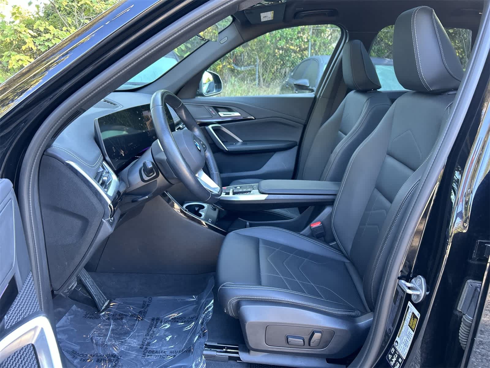 Thumbnail: 2025 BMW X1 - 11