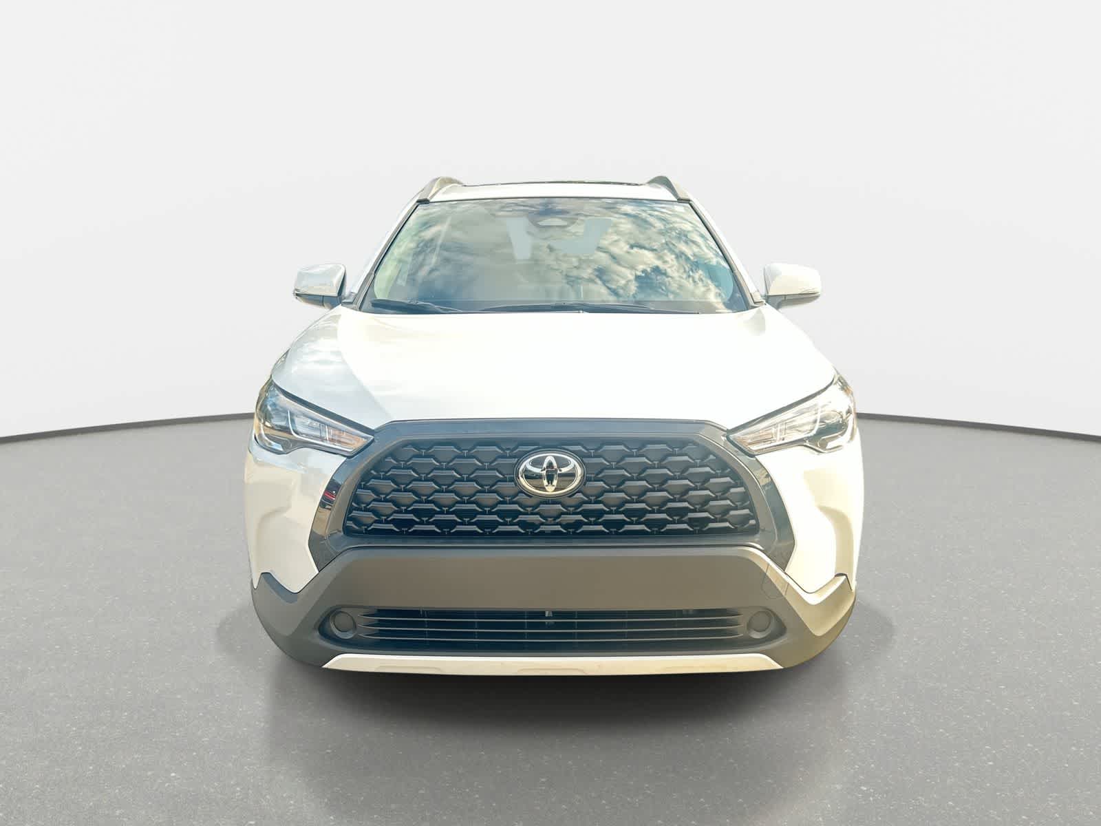 Thumbnail: 2024 Toyota Corolla Cross - 2