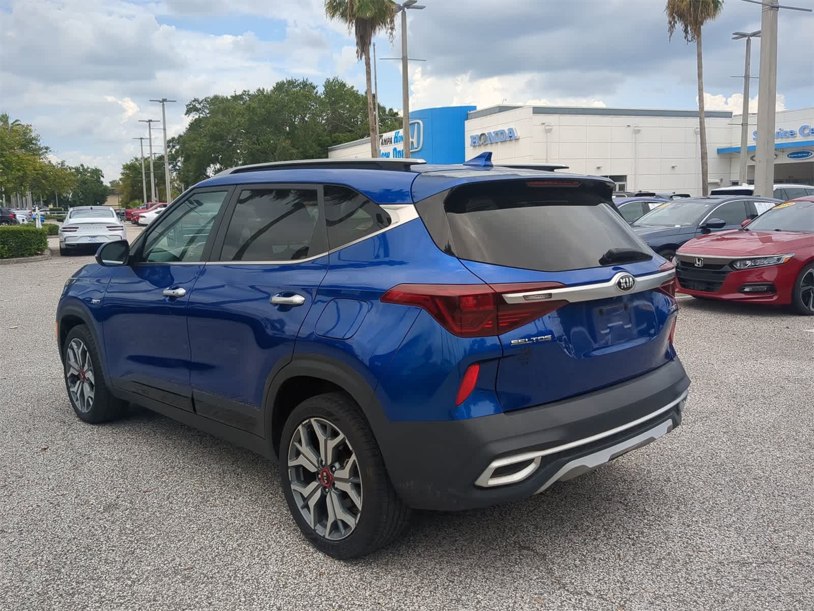Thumbnail: 2021 Kia Seltos - 4