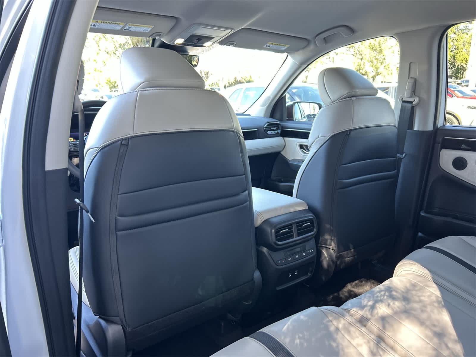 Thumbnail: 2026 Honda Pilot - 12