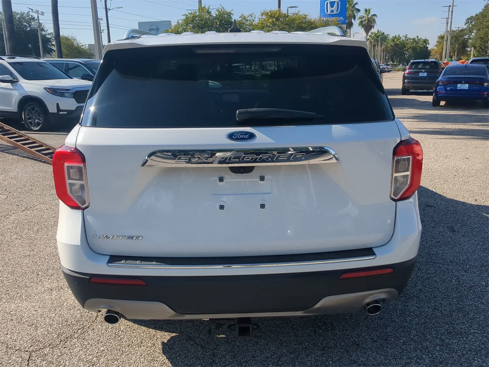 Thumbnail: 2022 Ford Explorer - 6