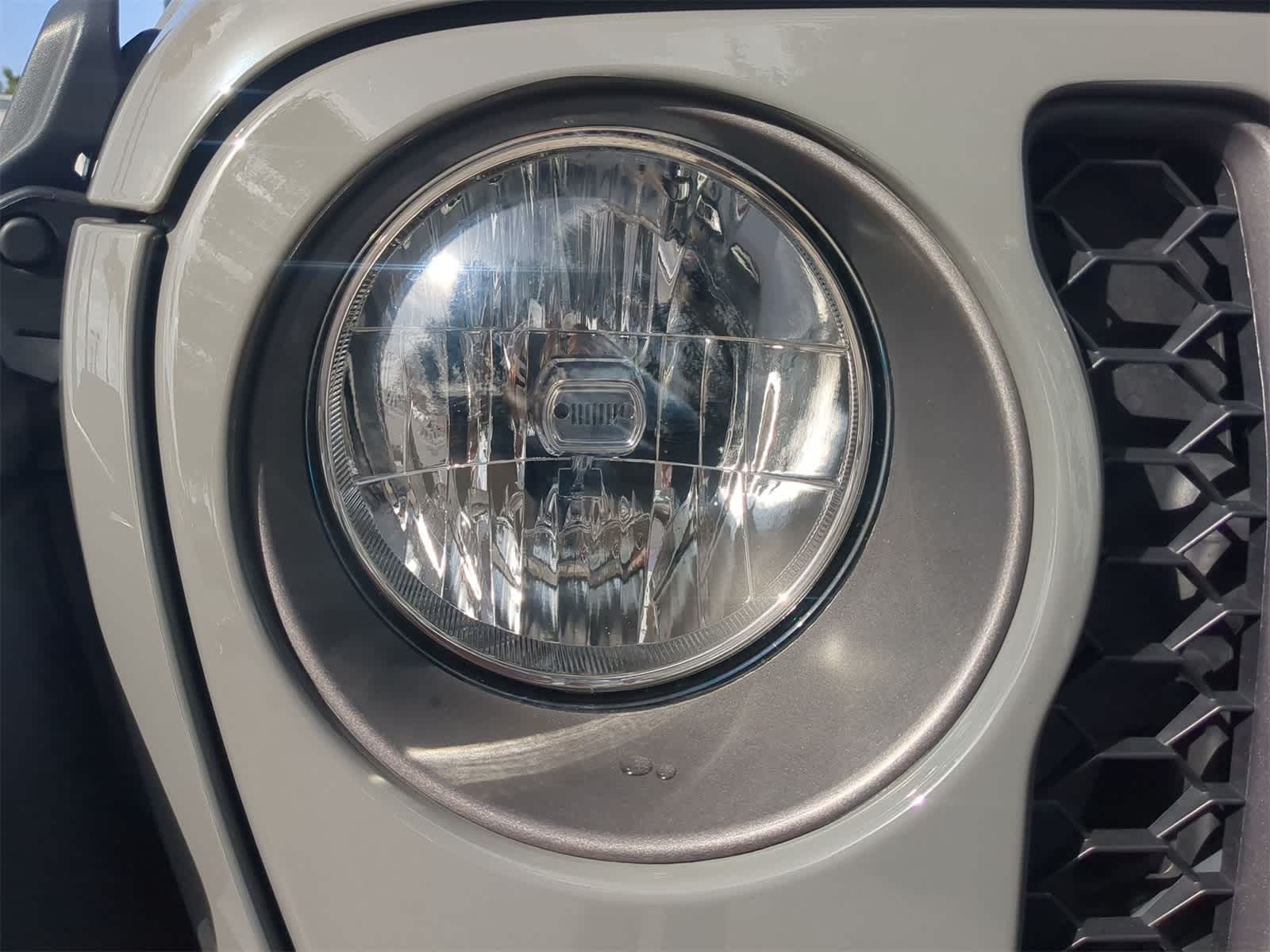 2022 Jeep Gladiator Mojave 10