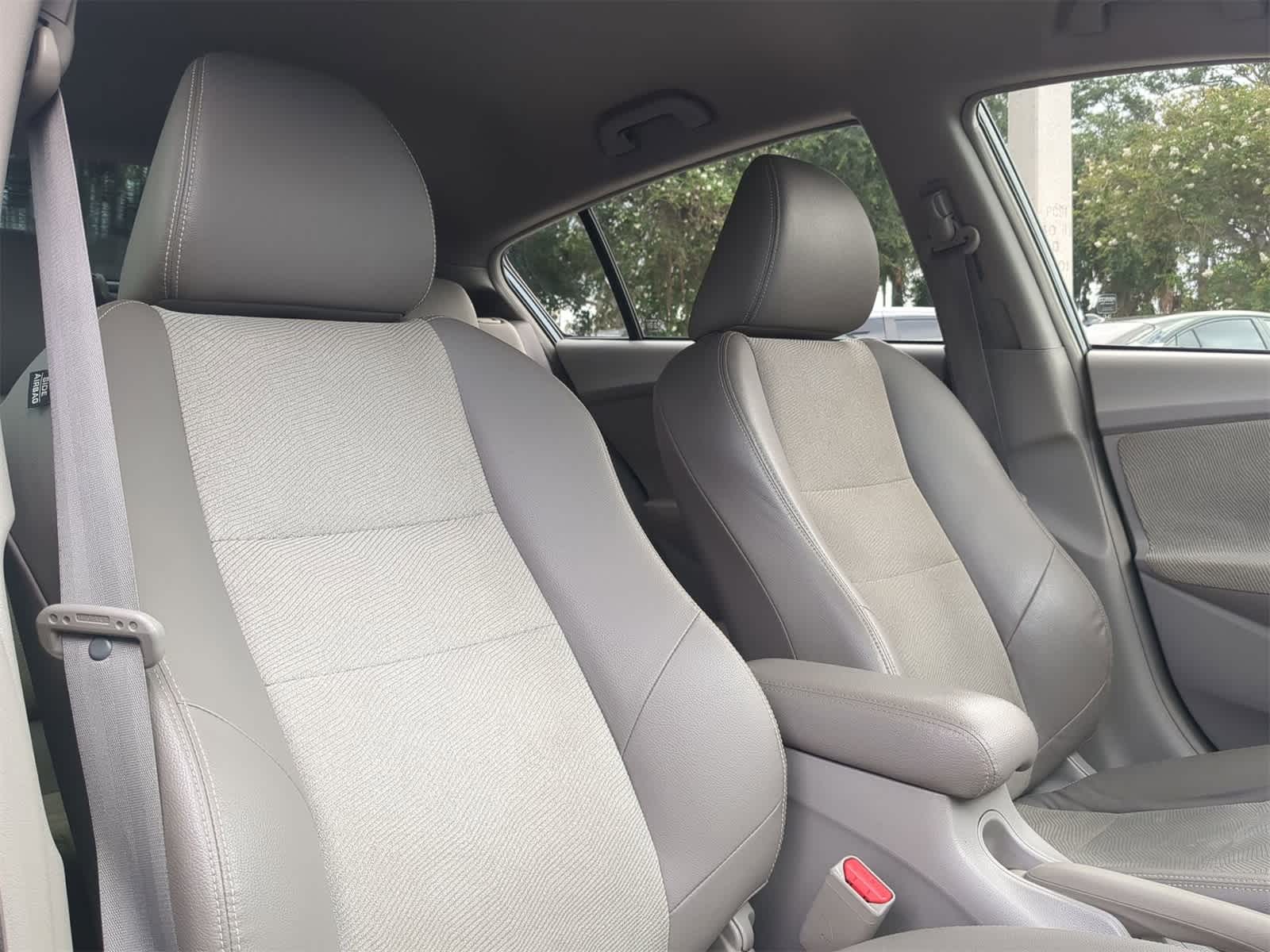 Thumbnail: 2014 Honda Insight - 7