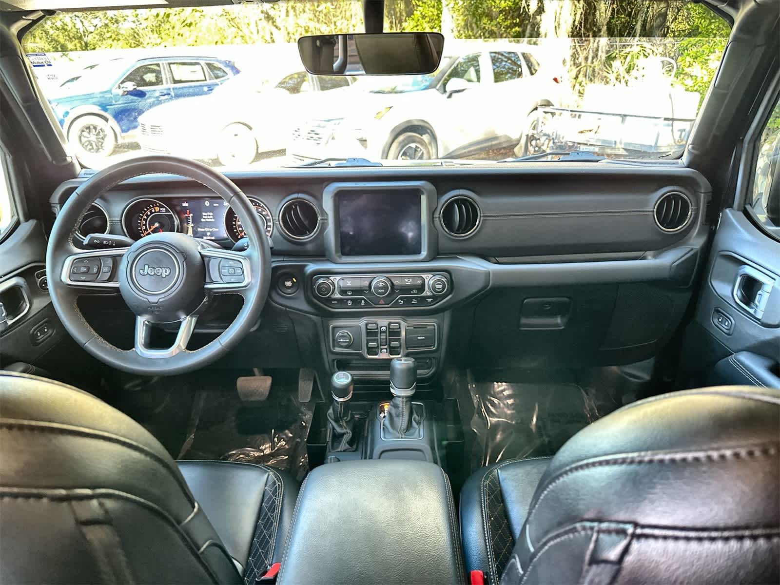 Thumbnail: 2023 Jeep Gladiator - 9