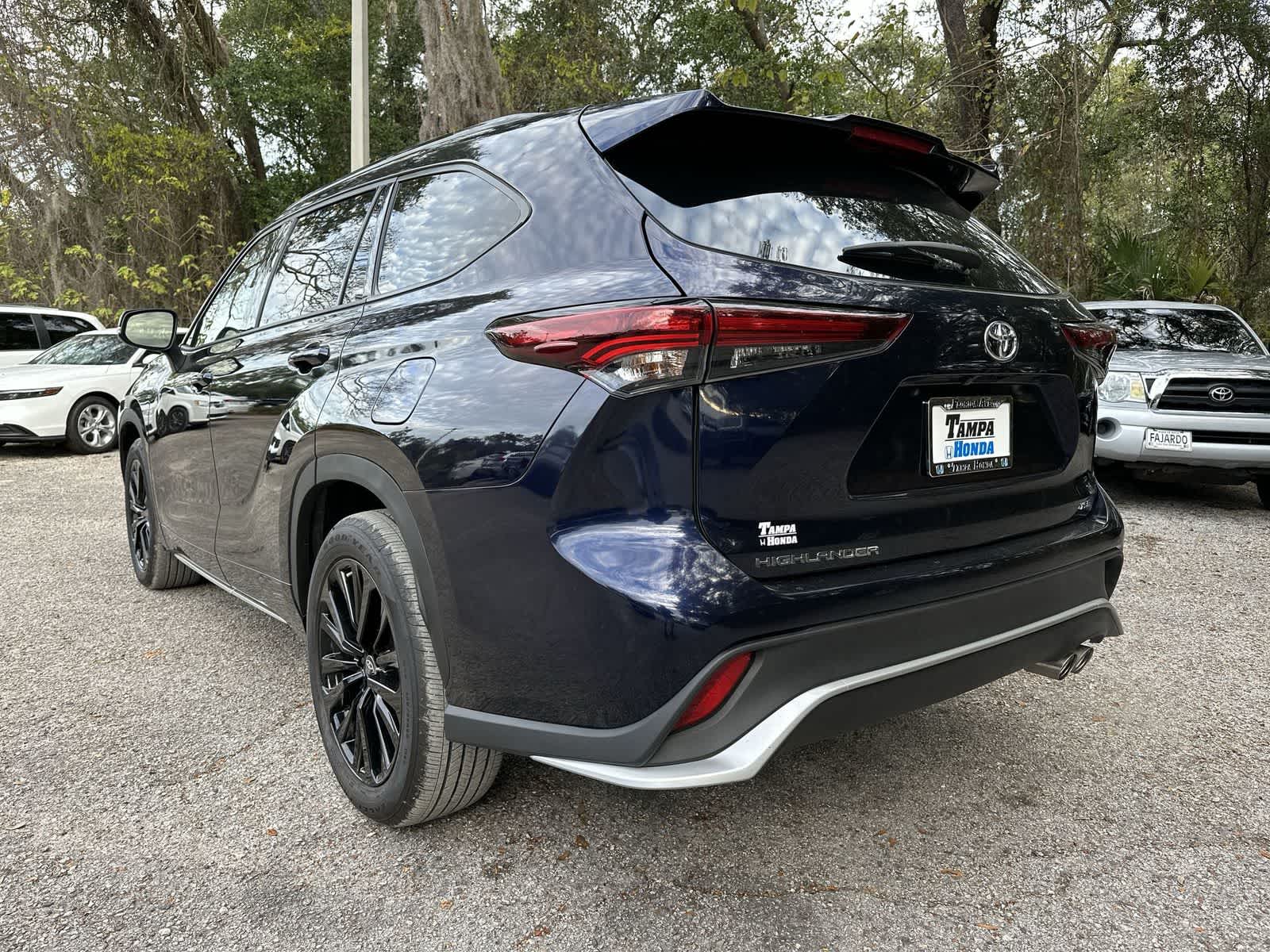 Thumbnail: 2024 Toyota Highlander - 4