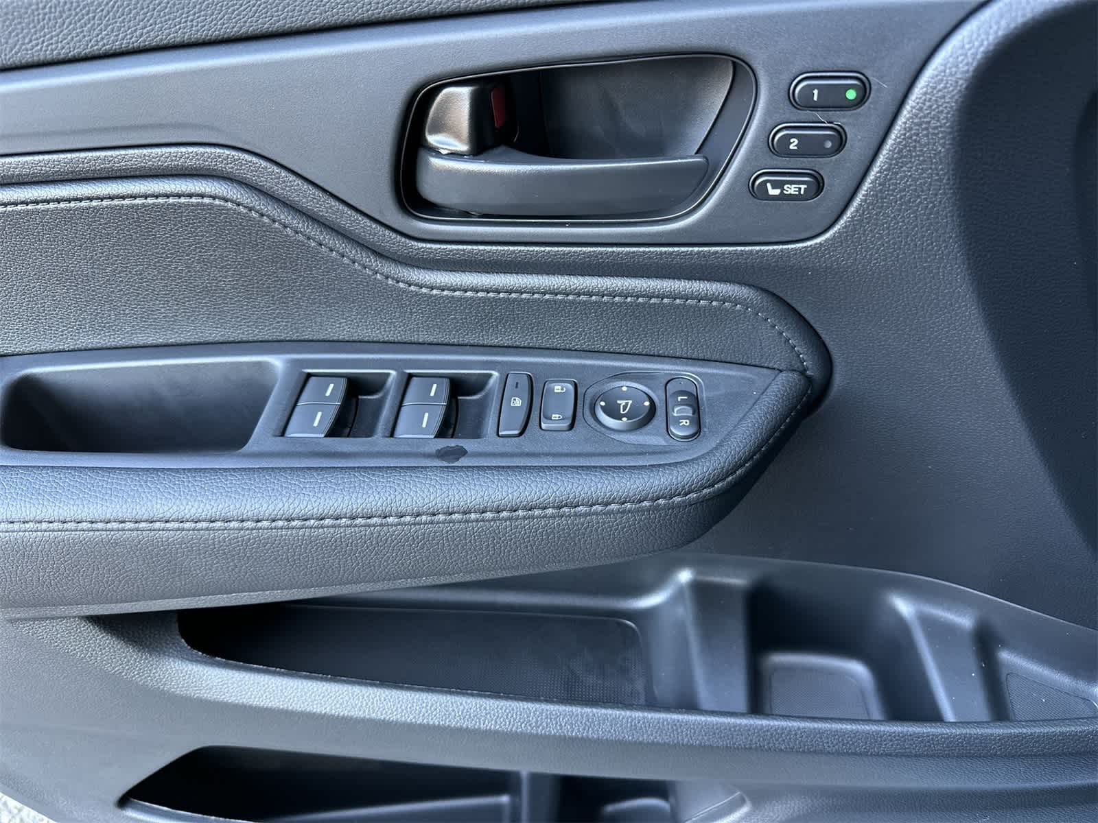 Thumbnail: 2026 Honda Odyssey - 7