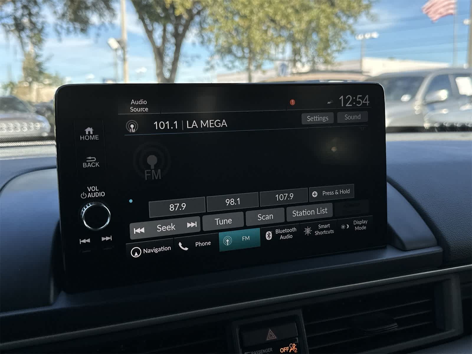 Thumbnail: 2023 Honda Pilot - 4