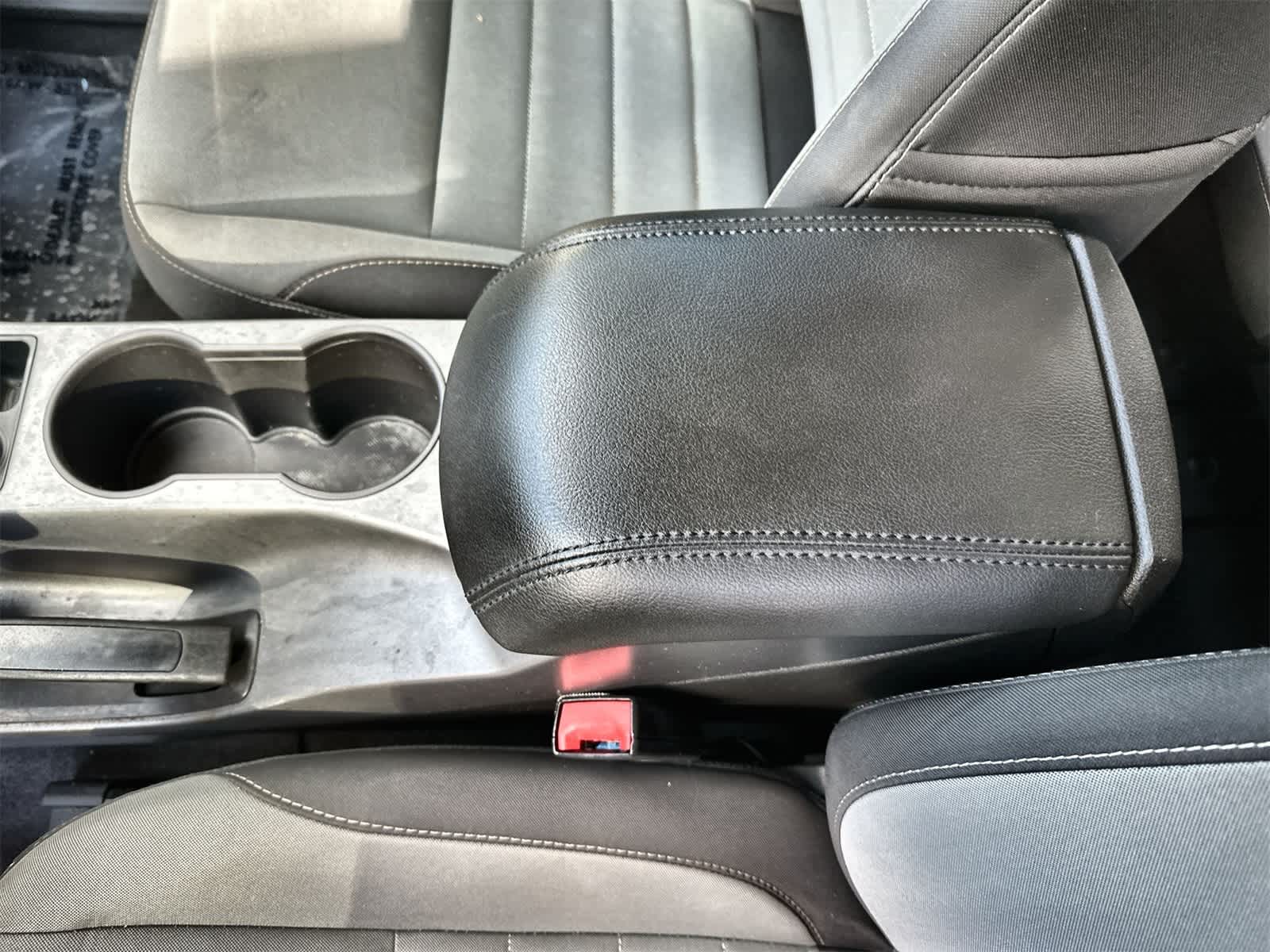 Thumbnail: 2014 Ford Escape - 21