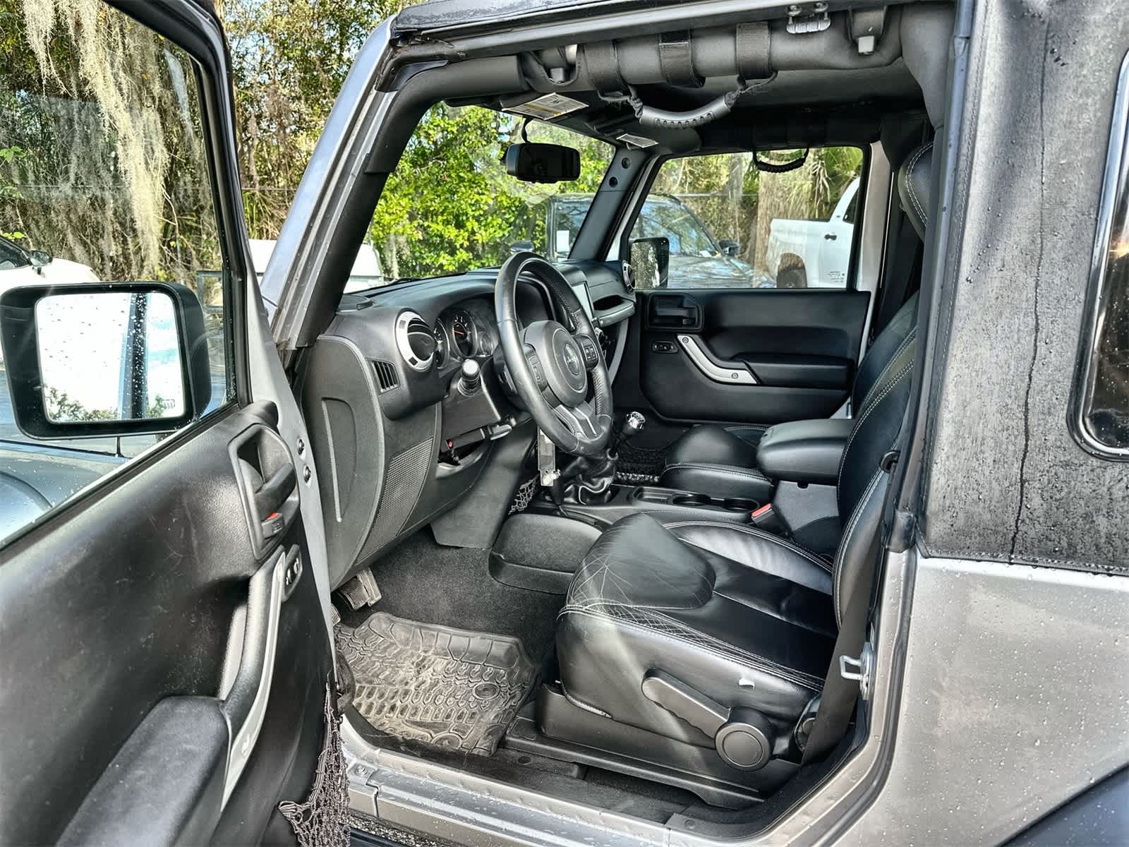 Thumbnail: 2015 Jeep Wrangler - 2