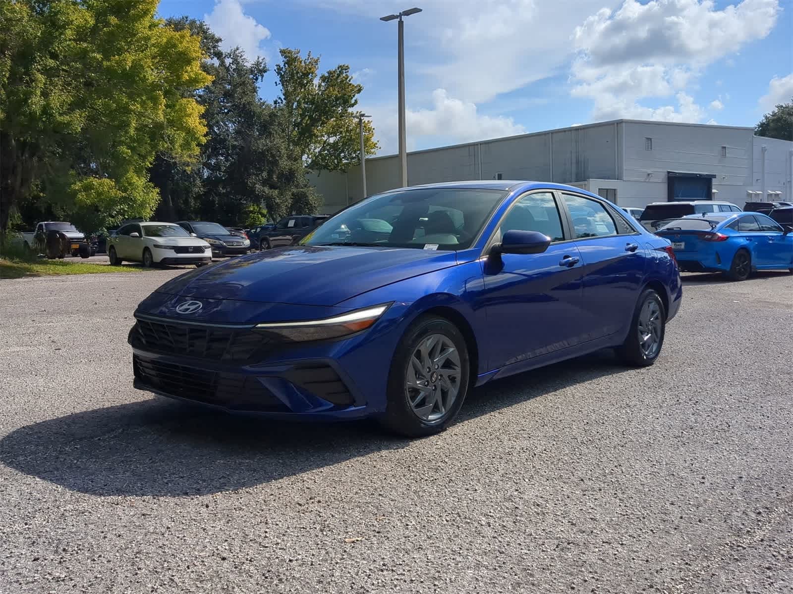 Thumbnail: 2024 Hyundai Elantra - 2