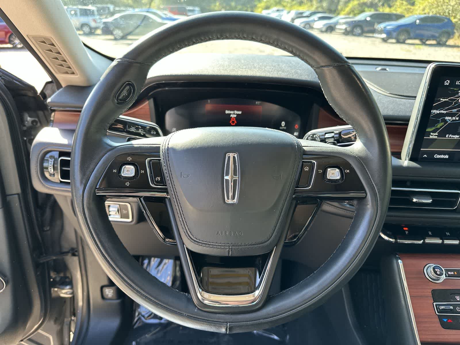 Thumbnail: 2024 Lincoln Aviator - 15
