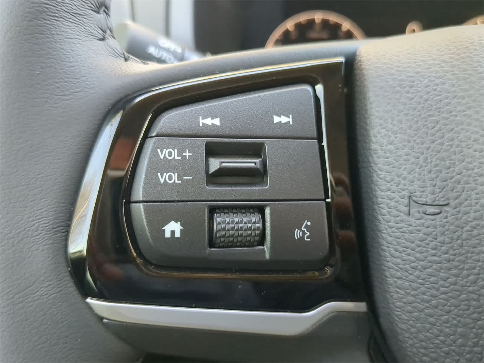 Thumbnail: 2025 Honda Odyssey - 26