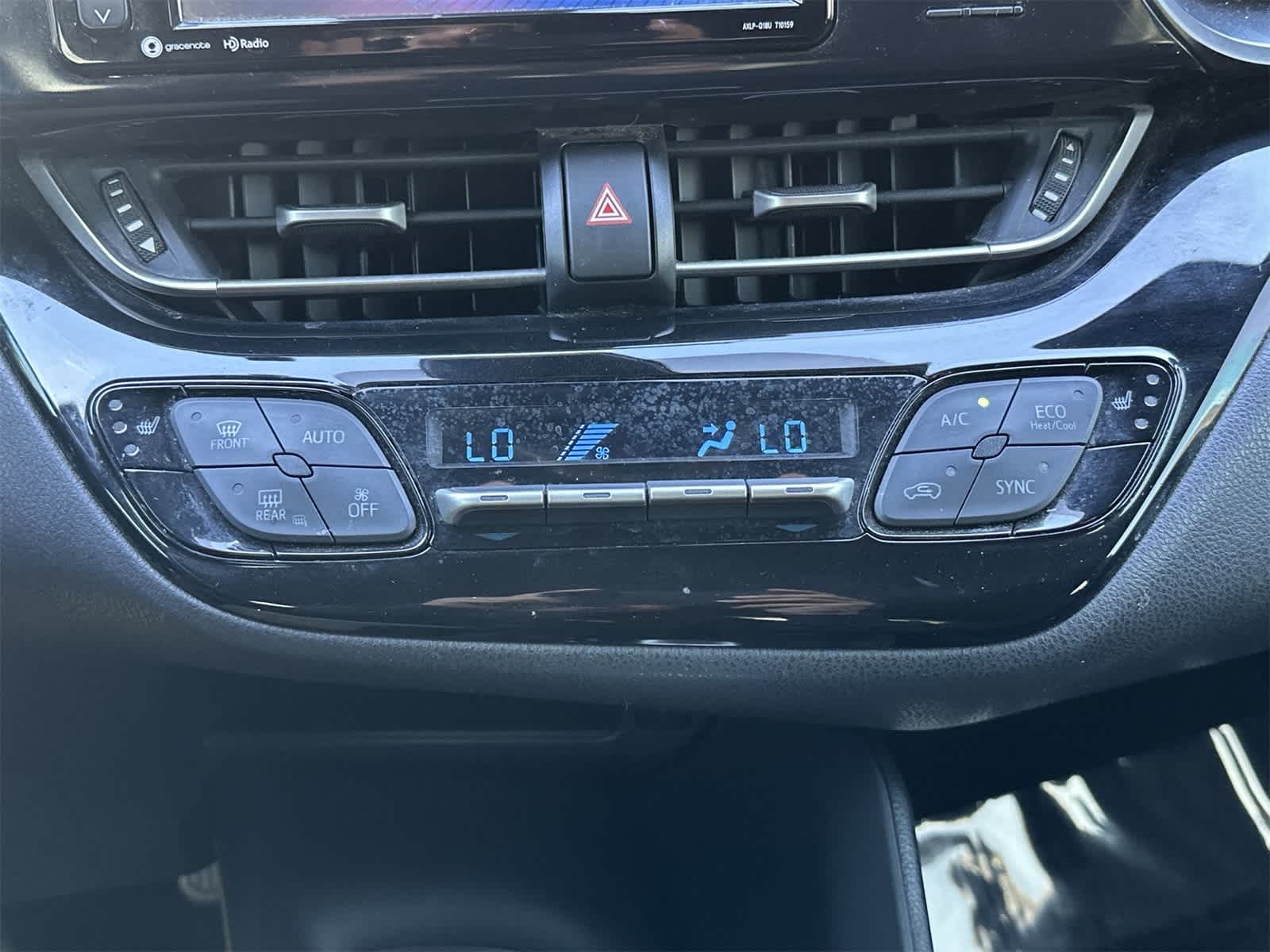 Thumbnail: 2018 Toyota C-HR - 9