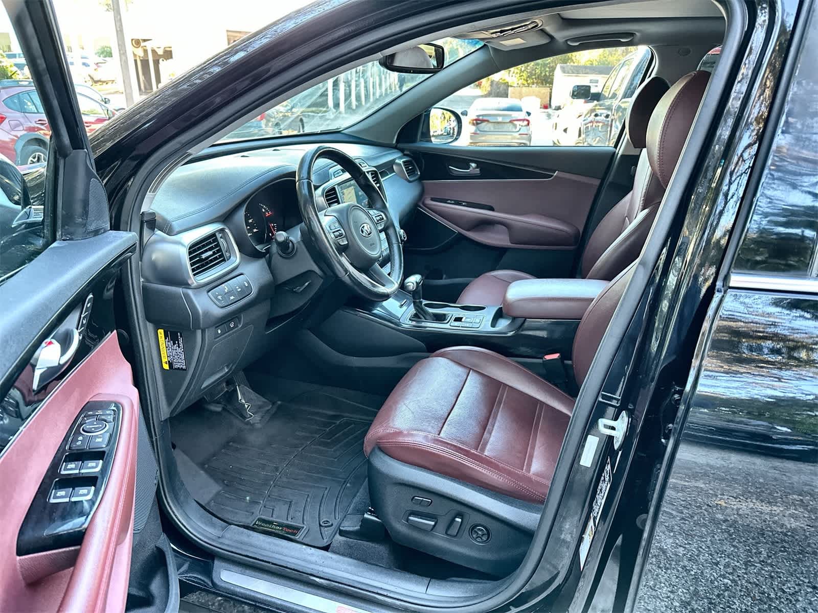 Thumbnail: 2018 Kia Sorento - 2