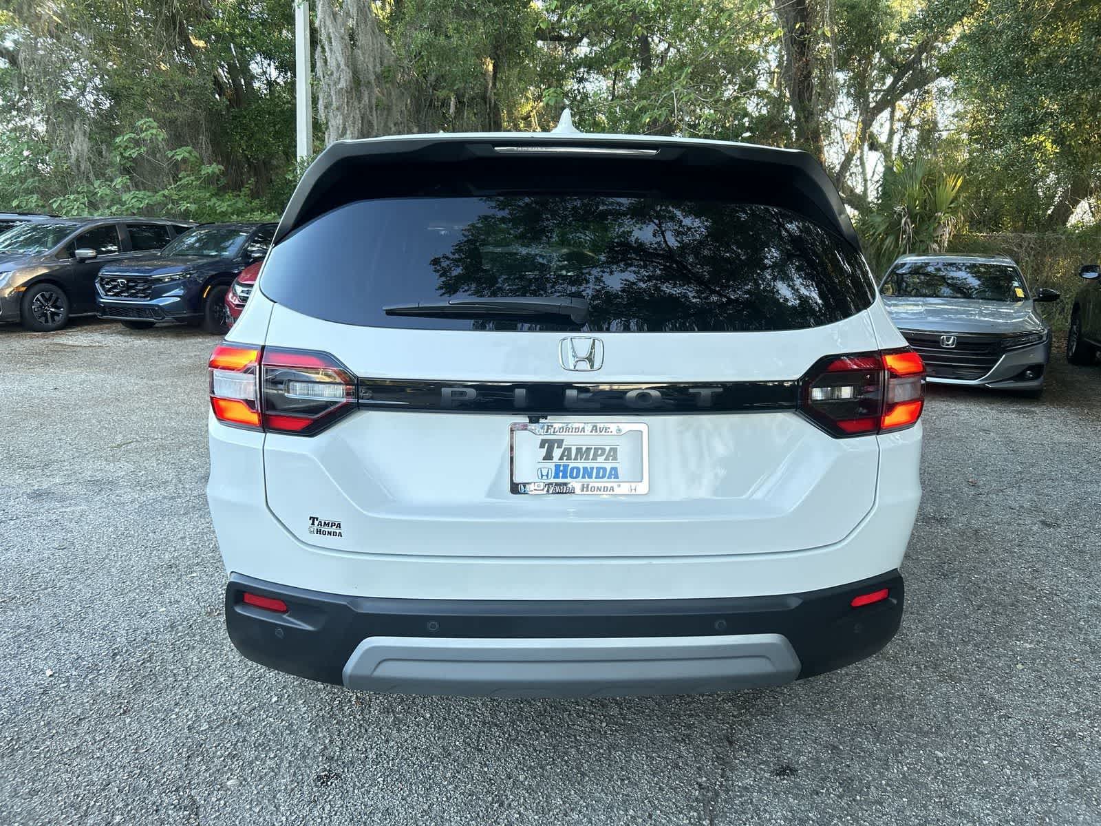 Thumbnail: 2025 Honda Pilot - 7