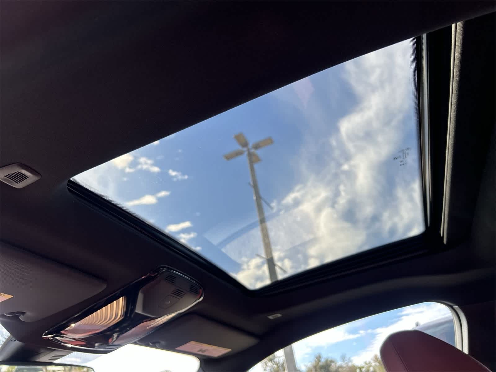 Thumbnail: 2025 BMW 2 Series - 23