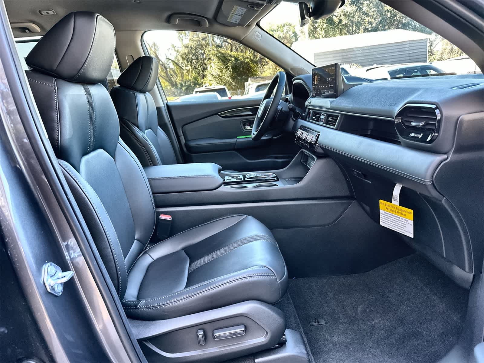 Thumbnail: 2026 Honda Pilot - 14