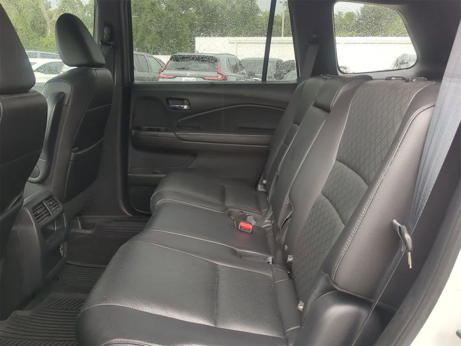 Thumbnail: 2019 Honda Passport - 13
