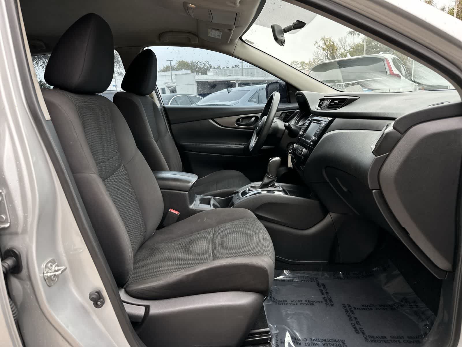 Thumbnail: 2019 Nissan Rogue Sport - 15