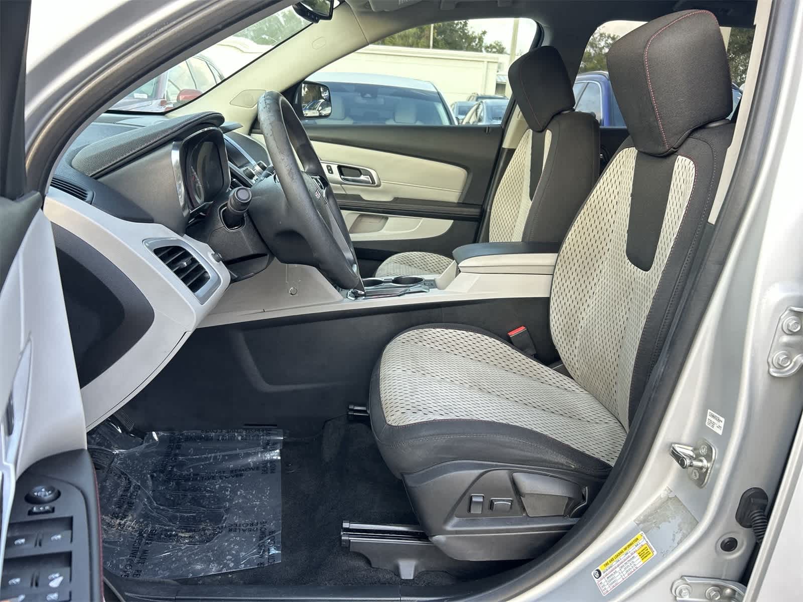 Thumbnail: 2014 GMC Terrain - 11