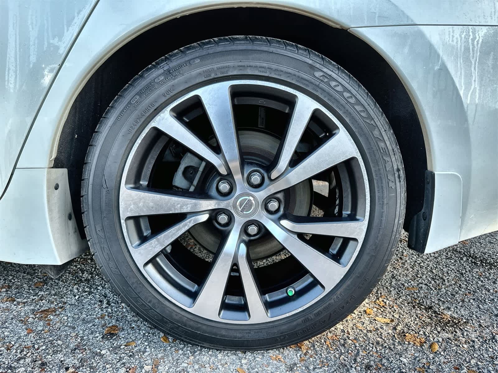 Thumbnail: 2017 Nissan Maxima - 8