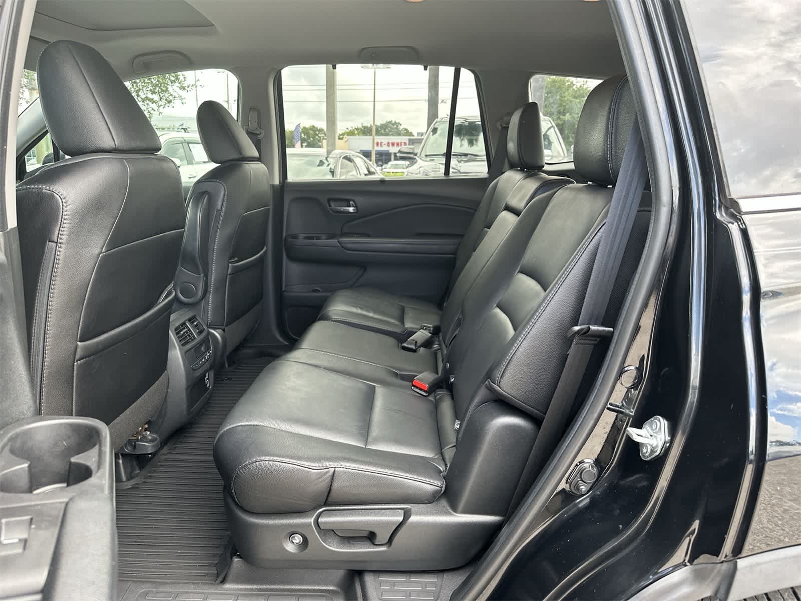 Thumbnail: 2021 Honda Pilot - 18