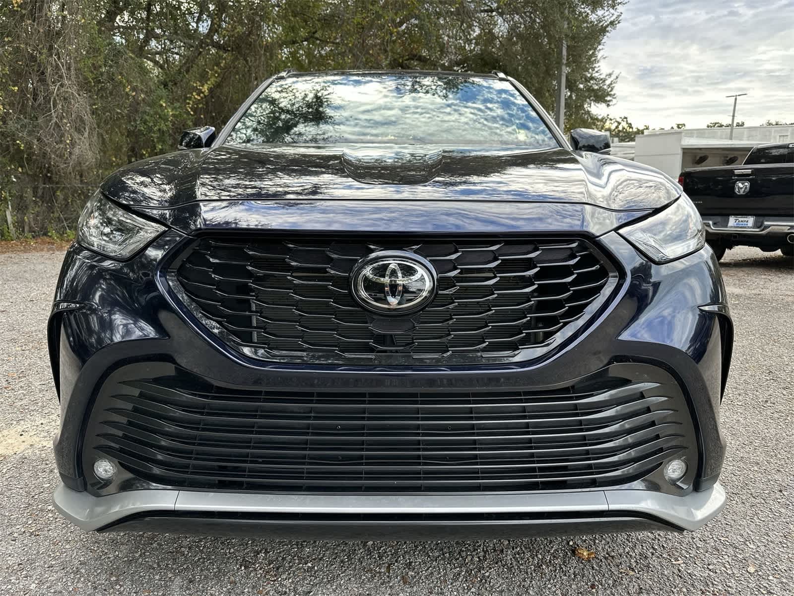 Thumbnail: 2024 Toyota Highlander - 6