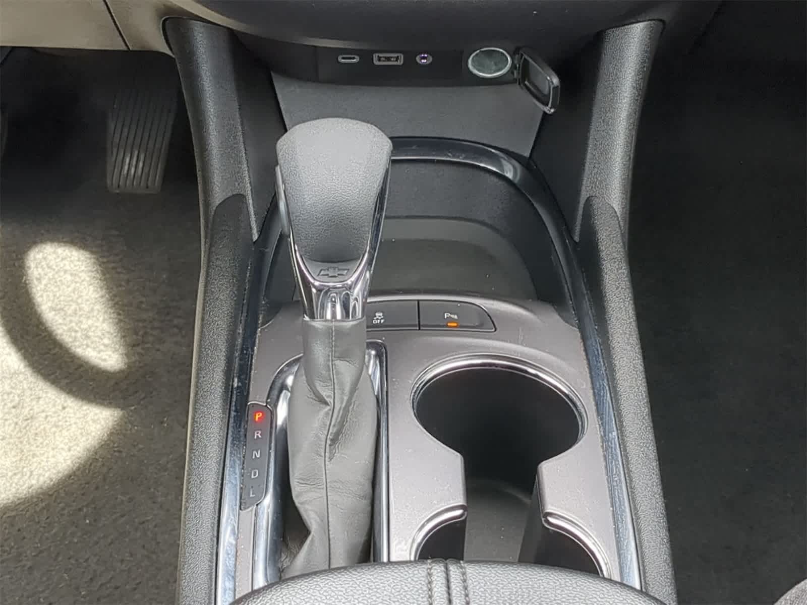 Thumbnail: 2024 Chevrolet Malibu - 18