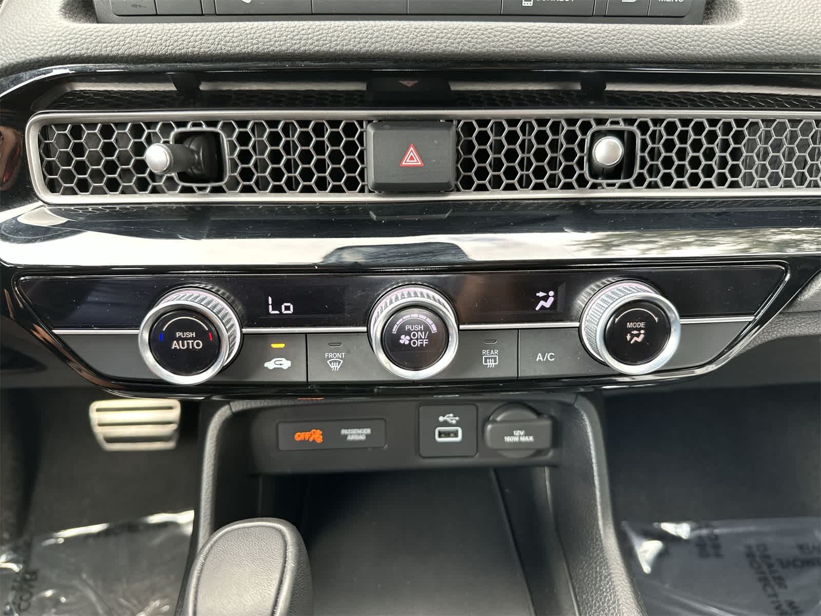 Thumbnail: 2024 Honda Civic - 9