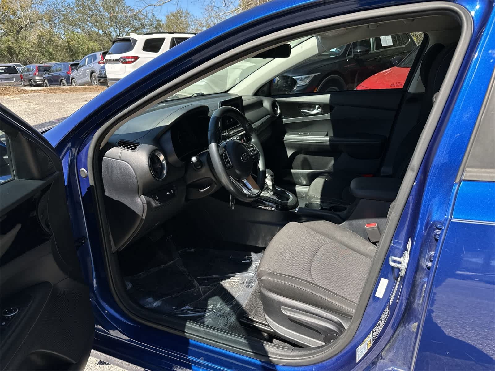 Thumbnail: 2019 Kia Forte - 10