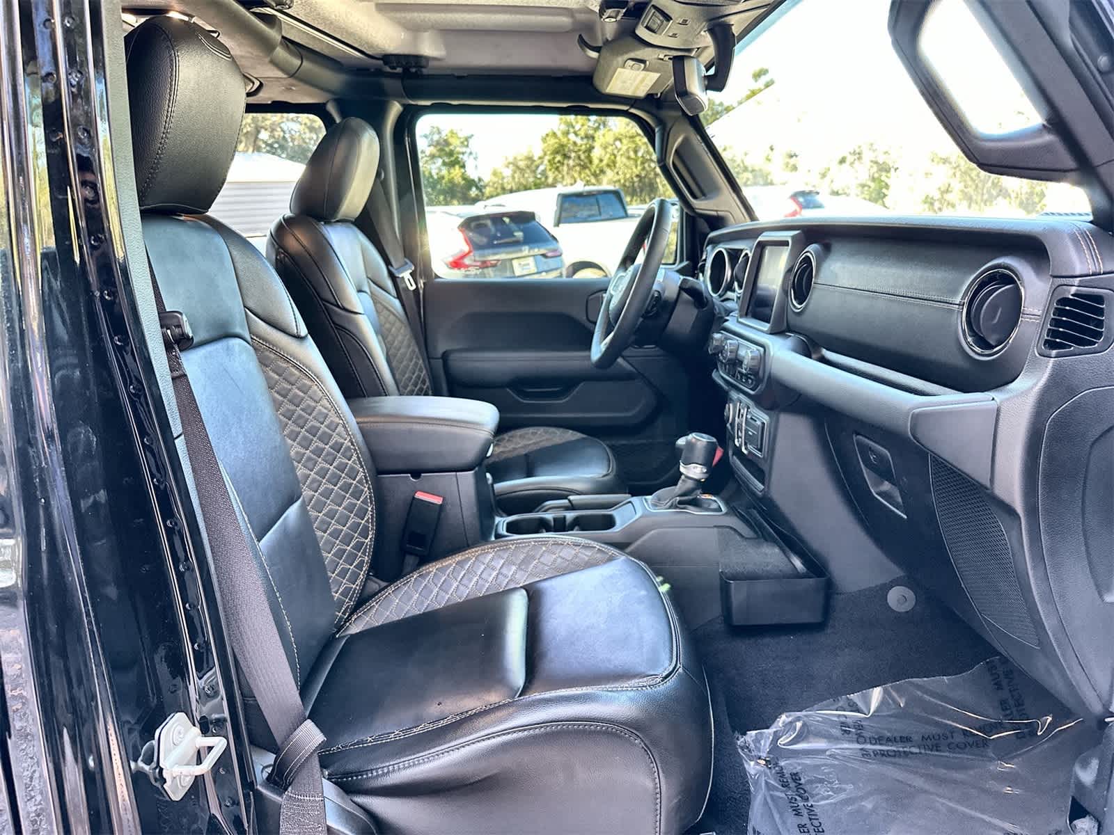 Thumbnail: 2023 Jeep Gladiator - 13